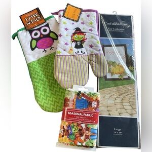 Fall Decor Bundle - Outdoor Banner, Oven Mitts And Fabric